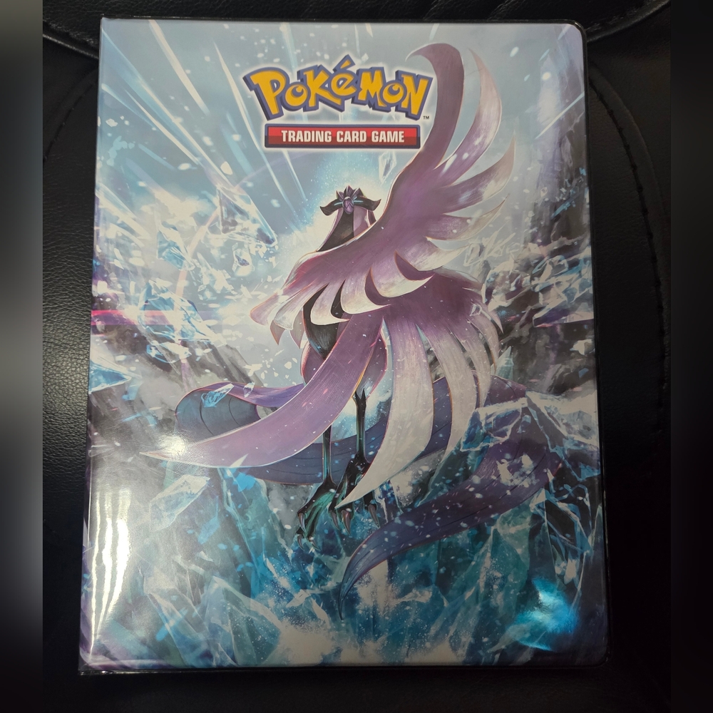 Ultra-PRO Pokémon 9 Pocket Binder featuring Galarian Articuno